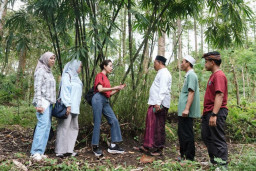 Dorong Eko-Eduwisata, CIMB Niaga Perkuat Konservasi Bambu Berkelanjutan di Lombok Tengah