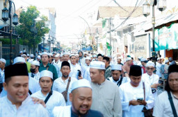 Puluhan Ribu Jamaah Diprediksi Hadiri Haul Habib Abu Bakar Assegaf di Gresik, Simak Titik Parkirnya
