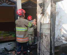 Kebakaran Rumah di Bojonegoro, Barang Elektronik dan Perabotan Hangus Dilalap Api