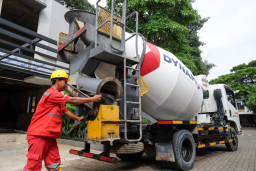SIG Bidik Pasar Renovasi Rumah di Kawasan Padat Lewat Layanan Beton MiniMix