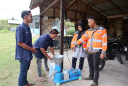 SIG Sulap 60 Ton Sampah Kelapa Jadi Pakan Ternak, Biaya Peternak di Aceh Turun hingga 60 Persen