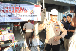 Sambut HUT Bhayangkara ke-80, Polres Gresik Renovasi Rumah Purnawirawan Polri di Driyorejo