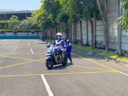 Belum Bisa Naik Motor? Belajar dari Awal dengan Benar, Jadi Jago Cari_Aman Biar Happy