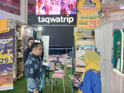 Pameran Umrah Icon Mall Hadirkan Belasan Travel Ternama, Tawarkan Paket Mulai Rp28 Juta