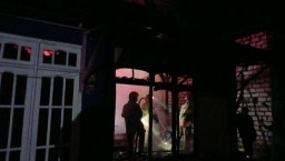 Bakar Sandal Saat Listrik Padam Bergilir, Rumah Lansia di Bojonegoro Ludes Terbakar