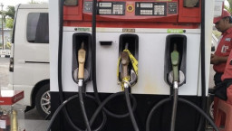 Selewengkan BBM Bersubsidi, Pertamina Segel SPBU di Banyuwangi