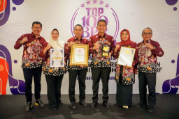 Sinergi Pemkab dan BUMD, Bojonegoro Borong Piala Regional Economic Award 2026