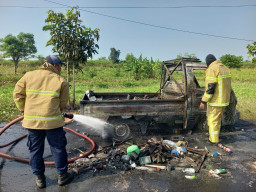 Dua Mobil Terbakar dalam Sehari di Gresik, Damkar Sebut Tidak Ada Korban Jiwa