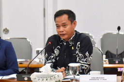 Tiga Kepala Daerah Terjaring OTT KPK, Komisi II DPR Desak Kemendagri Perkuat Pengawasan