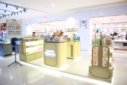 Oemah Herborist Buka Gerai di Gressmall Gresik, Hadirkan Produk Perawatan Alami dan Promo Grand Opening