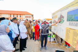 Gubernur Khofifah Tinjau Progres Sekolah Rakyat Terintegrasi di Sampang: