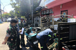 PAM Surya Sembada Sanksi Sambungan Air Ilegal di Surabaya