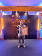 Berkat Inovasi EAZI Pemangkas Arus Logistik, PT Terminal Teluk Lamong Boyong Radar Surabaya Awards 2026