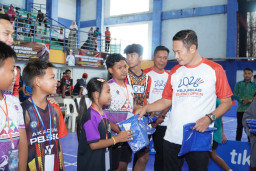 Turnamen Badminton Kejurkab dan Bupati Open 2026 Resmi Dibuka, Perebutkan Total Hadiah Rp115 Juta