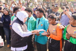 Gelar Pasar Murah ke-93 di Nganjuk, Pemprov Jatim Dorong Pengendalian Inflasi dan Semarakkan Nasionalisme
