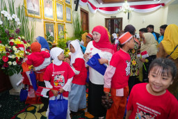 Apresiasi Cinta Tanah Air, Gubernur Khofifah Undang Anak-Anak di Perayaan Anak Hebat Indonesia Kuat