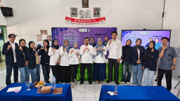 Hadapi Perubahan Asesmen Pendidikan, UNESA Dampingi Guru Labschool Susun Soal Berorientasi TKA
