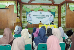 Wabup Alif Tekankan Akhlak dan Mental Juara dalam Pembinaan Kafilah MTQ Gresik