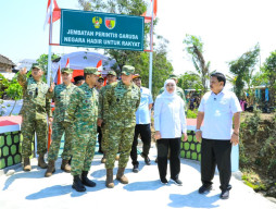 Jembatan Perintis Garuda di Nganjuk Diresmikan, Khofifah Soroti Dampaknya bagi Mobilitas Warga