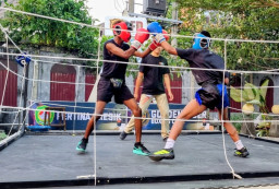 Gresik Fight Day VI Jadi Ajang Pembinaan Petinju Muda, 50 Fighter Adu Kemampuan
