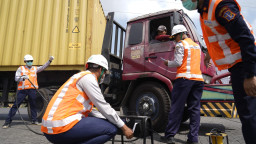 Uji Emisi 100 Truk Peti Kemas Digelar di TTL dan TPS, Pelindo Dorong Logistik Rendah Emisi