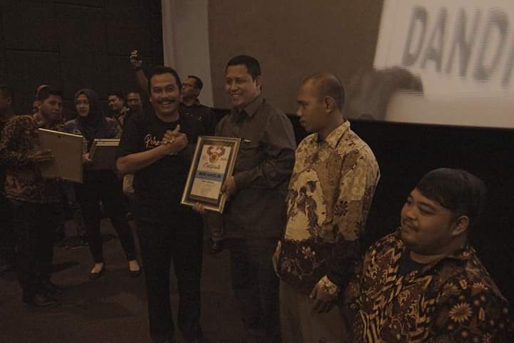 Lima Tokoh Inspiratif Terima Penghargaan dari PWI Gresik