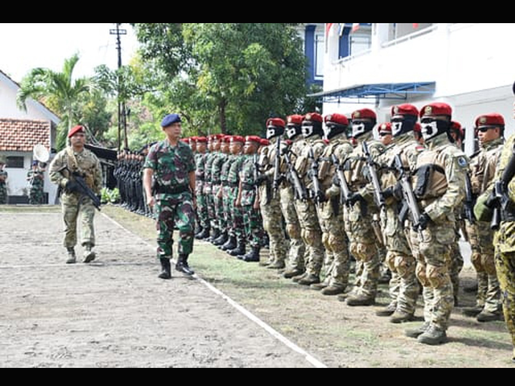 Pendidikan Brevet Dikkopaska TNI AL Angkatan ke-42 Resmi Ditutup