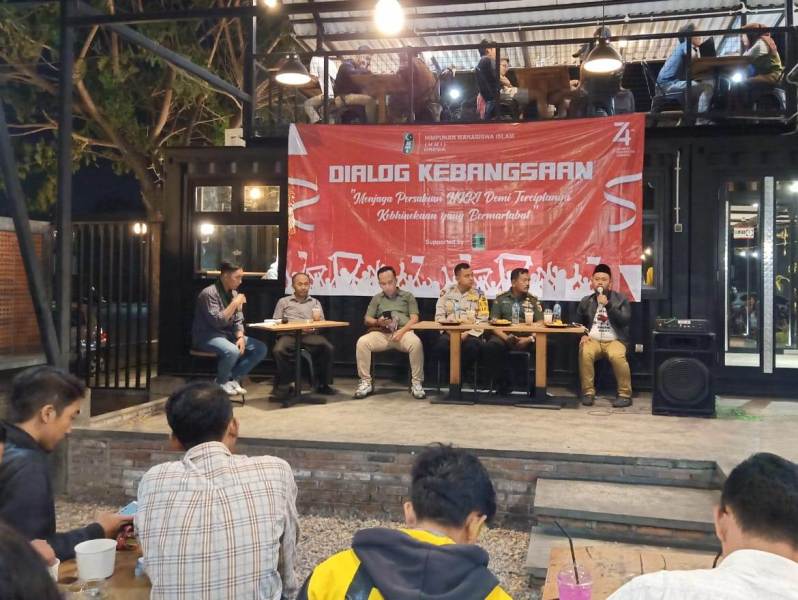 Dialog Kebhinekaan, Inilah Pesan Politisi Muda Gresik kepada Mahasiswa dan Elemen Kepemudaan