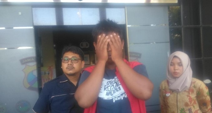 Ditolak Kenalan, Pemuda Ini Remas Payudara Mahasiswi Cantik