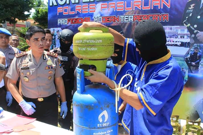 Sindikat Pengoplos LPG Dibongkar Polisi