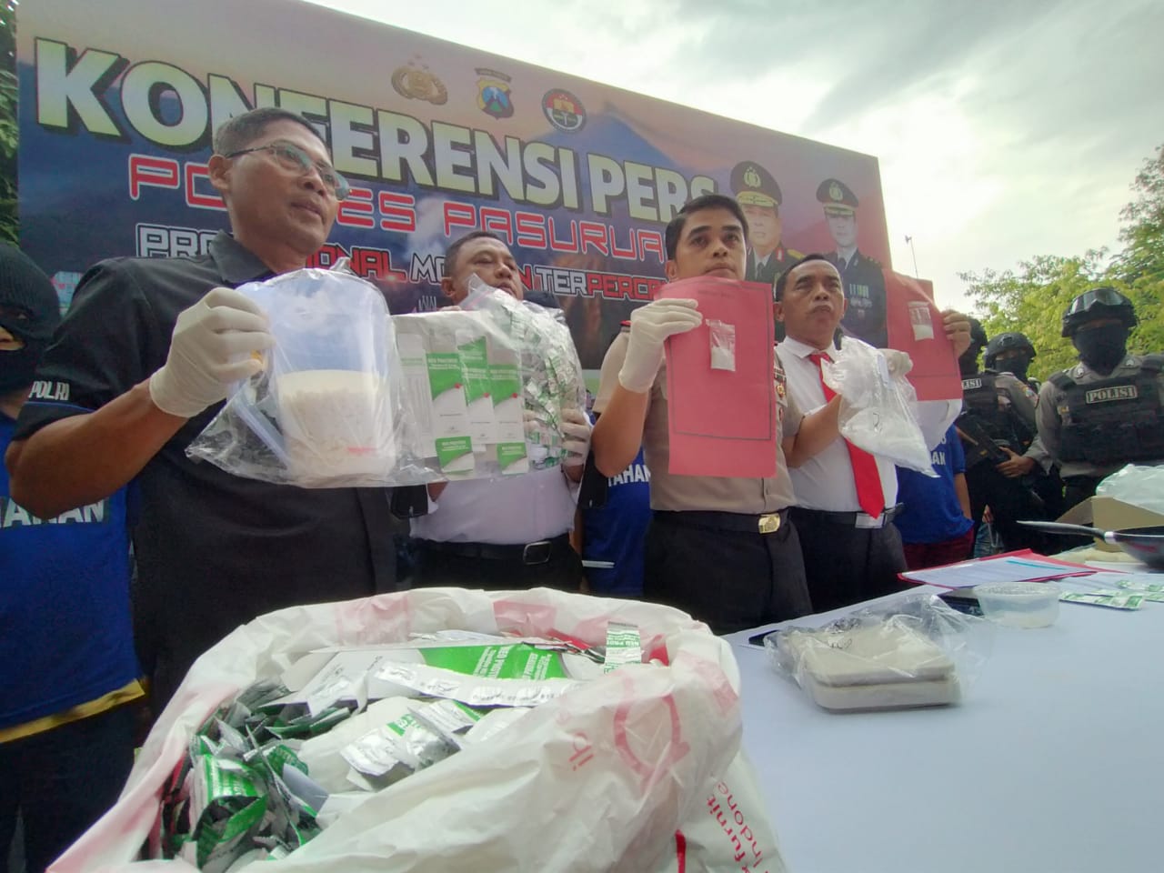 Bahan Pabrik Sabu Tamandayu Pasuruan Disuplai Lewat Toko Online, 7 Pelaku Diringkus