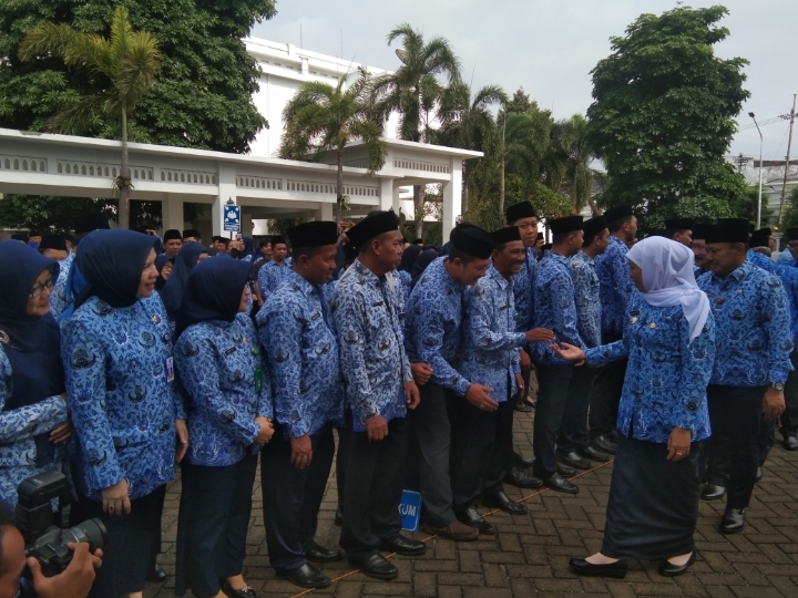 Gubernur Khofifah Sentil Kinerja OPD Tak Kompak