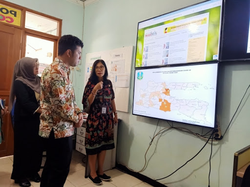 Cegah Corona, Wagub Emil Pantau Posko Dinkes Jatim
