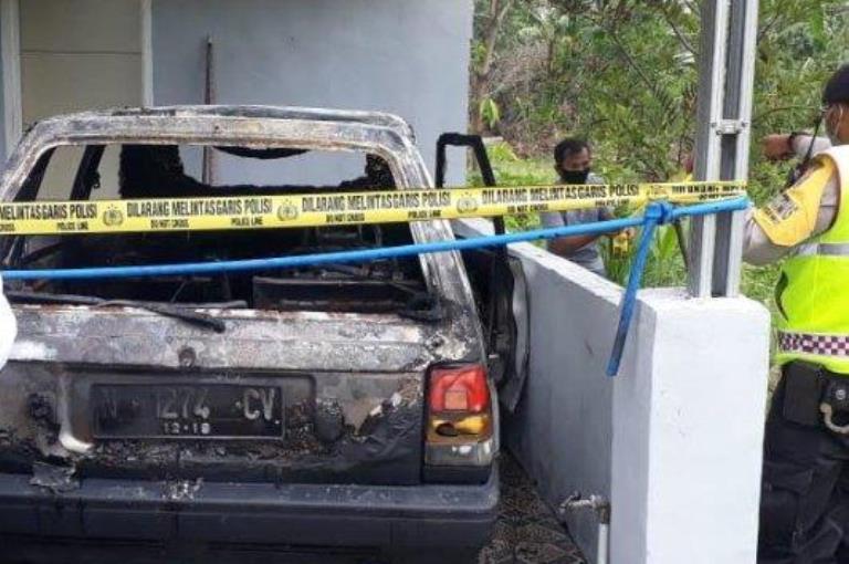 Bermain dalam Mobil, Dua Balita di Pandaan Tewas Terbakar