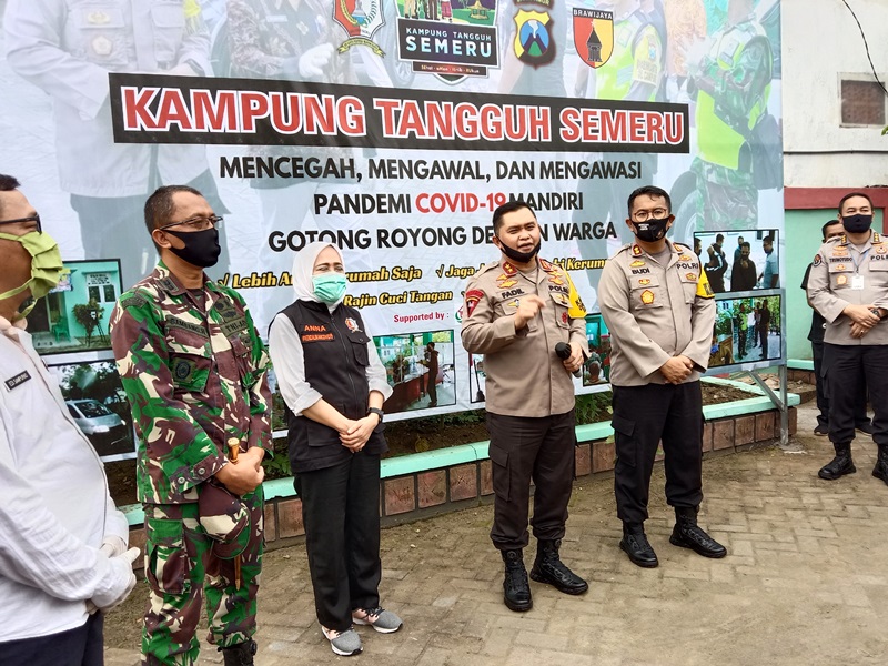 Bupati Anna Sambut Kapolda Jatim Kunjungi Kampung Tangguh Bojonegoro