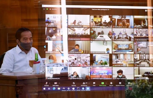 Presiden : Saya Minta Kurva Jatim Turun Dalam Dua Pekan