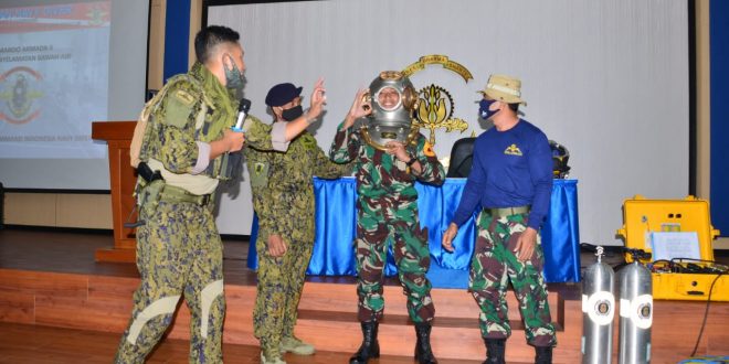 Taruna AAL Terima Pembekalan Brevet Penyelam
