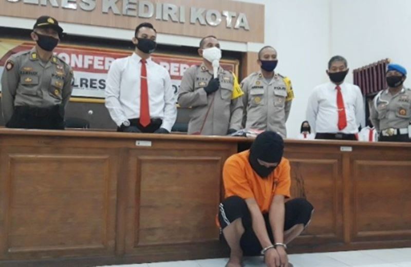 Tak Puas dengan Istri, Ayah di Kediri Setubuhi Anak Tiri Selama 2 Tahun