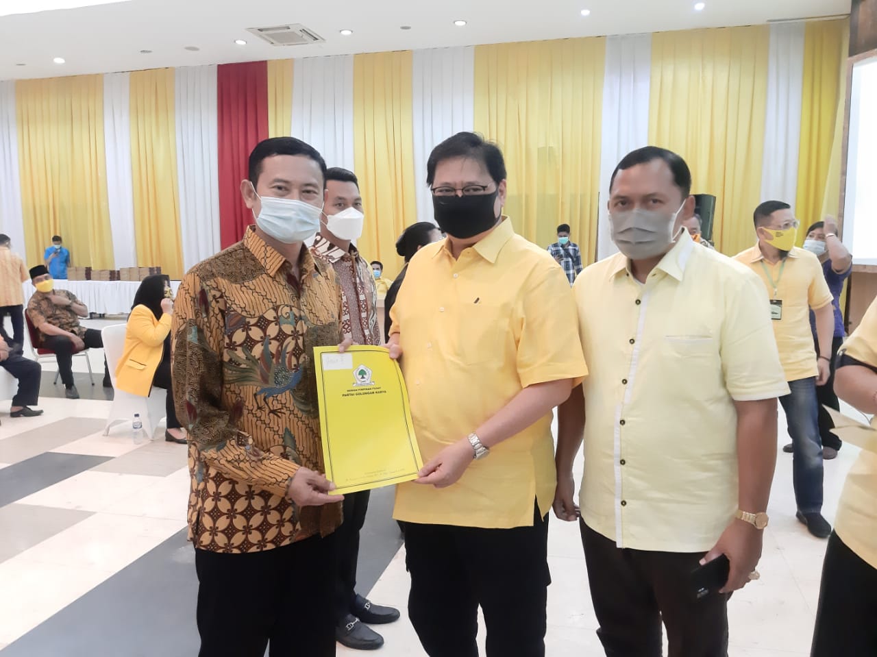 Sekda Yuhronur dan Kiai Abdul Rouf Kantongi Dua Rekom, Syarat Minimal 20 Persen Terpenuhi