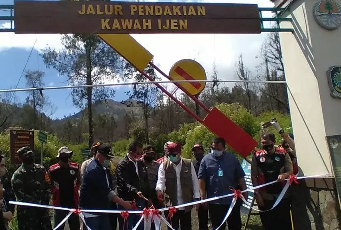 Taman Wisata Kawah Ijen Resmi Beroperasi Lagi