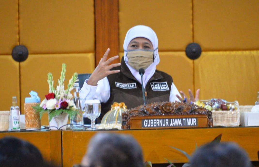 Beban Berat Khofifah Menanti 9 Desember 2020