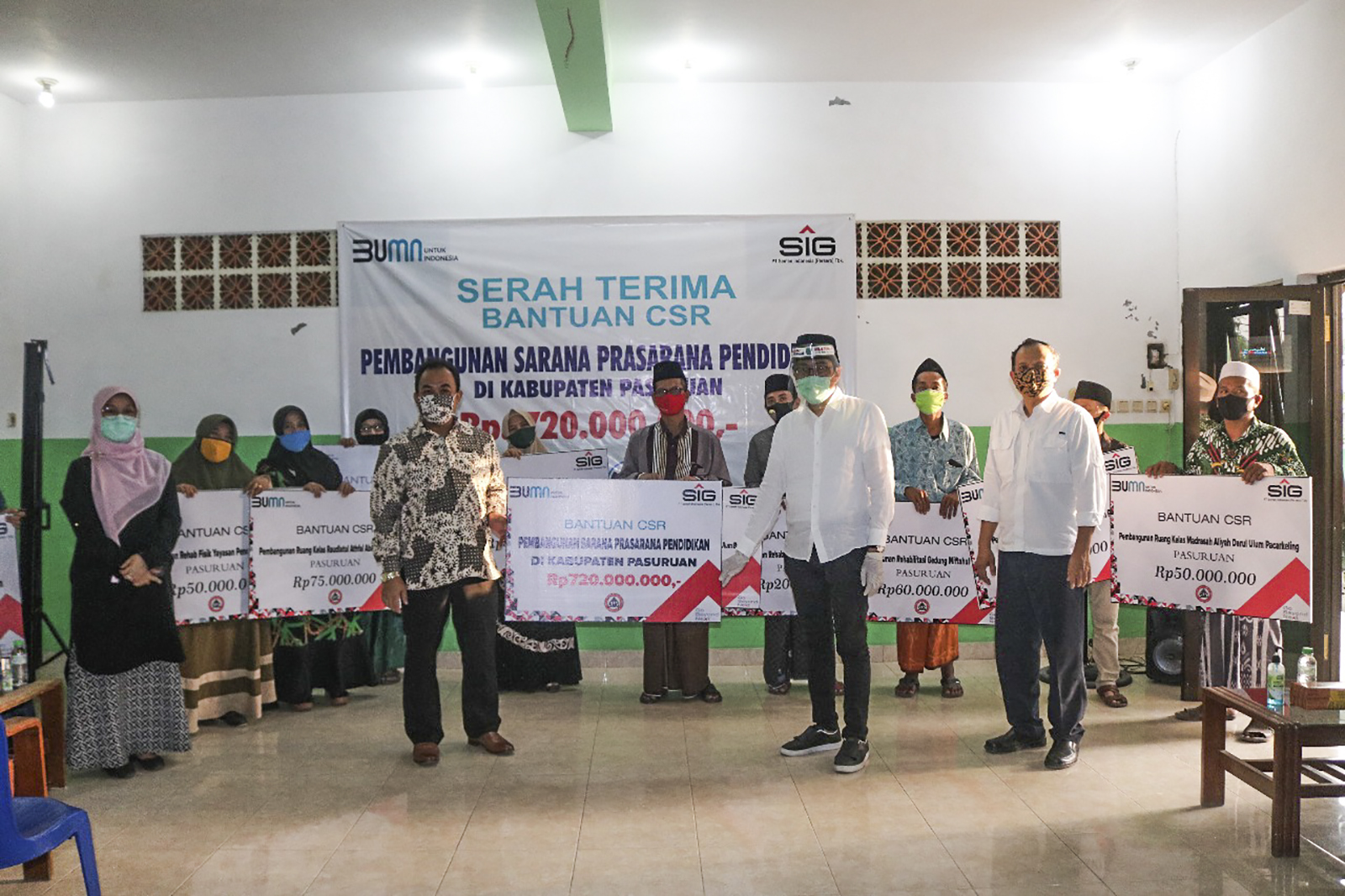 SIG Salurkan Bantuan ke Lembaga Pendidikan Senilai Rp 870 Juta