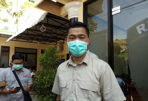 Otak Picik Pemuda Ponorogo Simpan Foto Bugil Mantan Pacar hingga Diperas Jutaan Rupiah