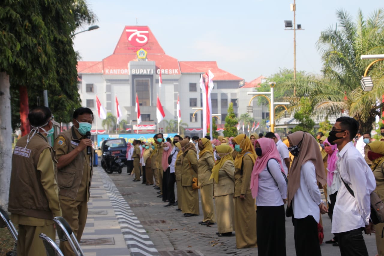 Libur Panjang Telat Masuk, Bupati Sambari Jemur 178 ASN Pemkab Gresik