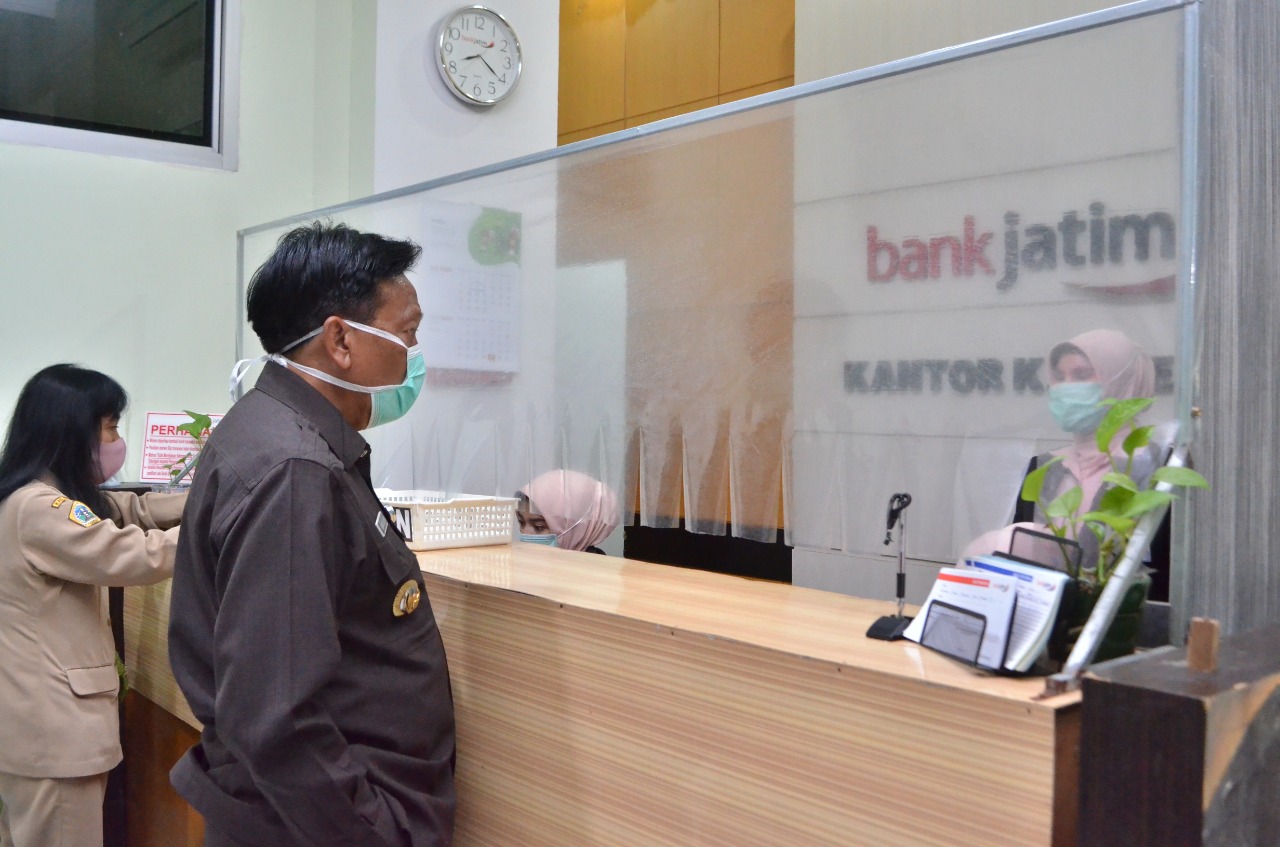 Datangi Kantor BPPKAD, Bupati Sambari Tanyakan Realisasi Pendapatan