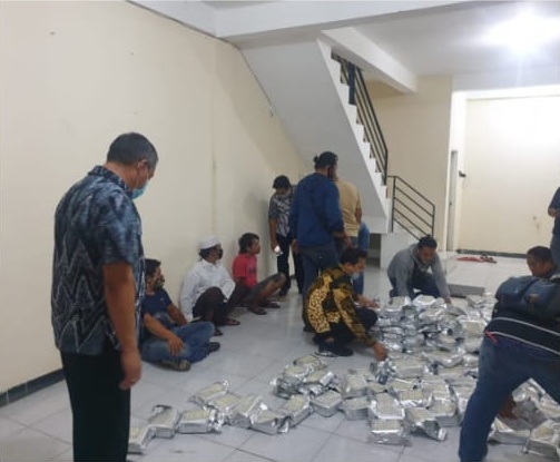 Gudang Penyimpanan Sabu di Surabaya Digerebek, 8 Kg Sabu dan 3 Tersangka Diamankan