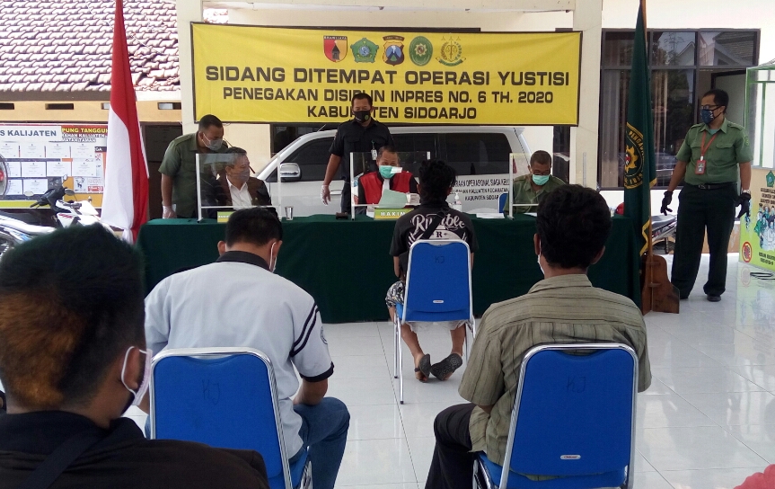 Denda Administrasi Efektif Mendisiplinkan Warga Mematuhi Prokes