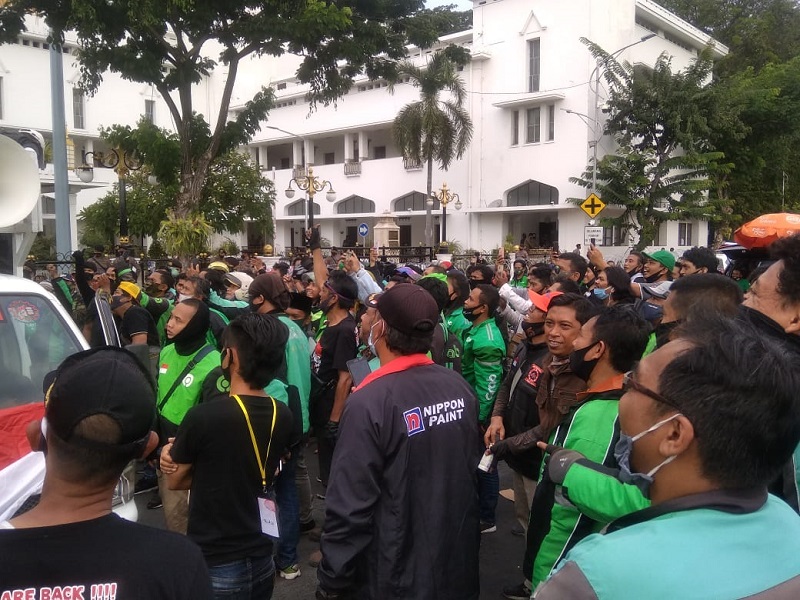Potongan 20 Persen dari Aplikator Picu Kemarahan Ojol Jatim