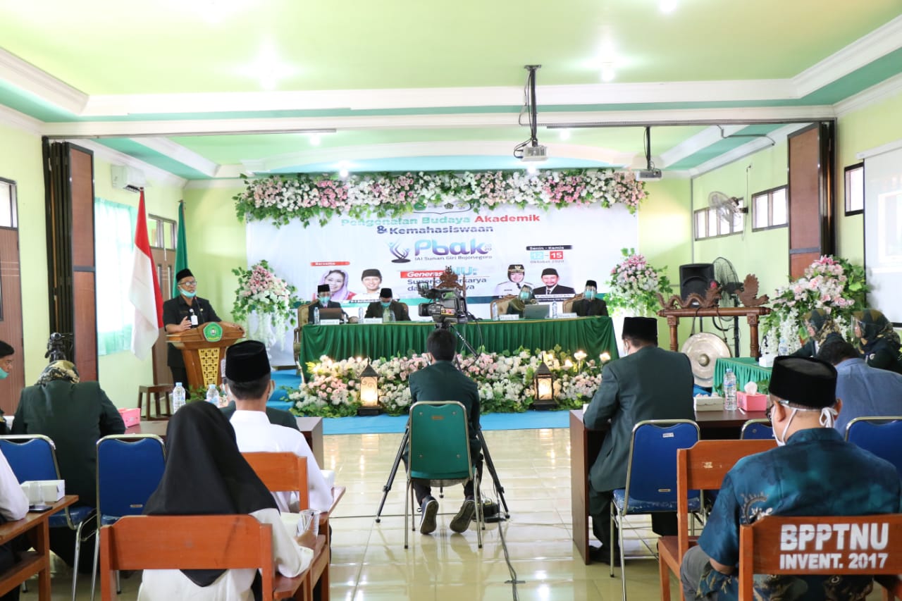 Putri Gus Dur, Bupati dan Wagub Jatim Beri Materi PBAK Kampus Bojonegoro