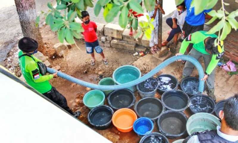 Dhompet Dhuafa Salurkan 63.600 Liter Air Bersih di Tuban